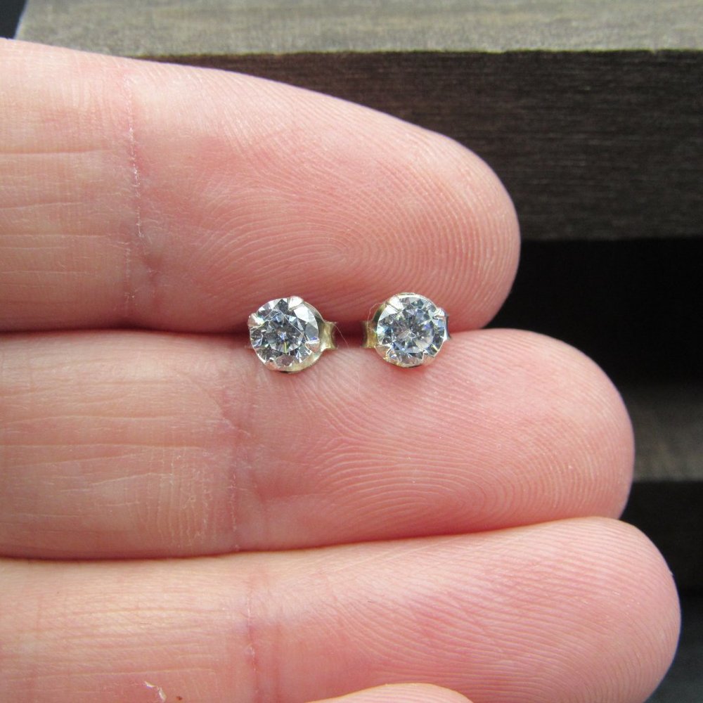 Sterling Silver Tiny Bright Cz Stud Earrings - image 2
